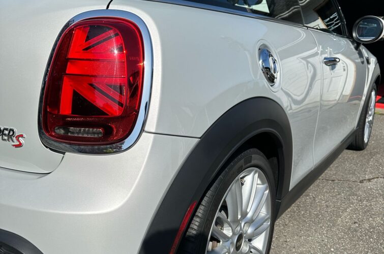 Game_of_Gloss_Gallery